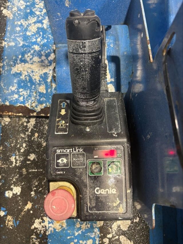 2017 Genie GS-2632-7