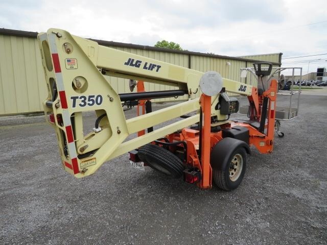 2018 JLG T350-8