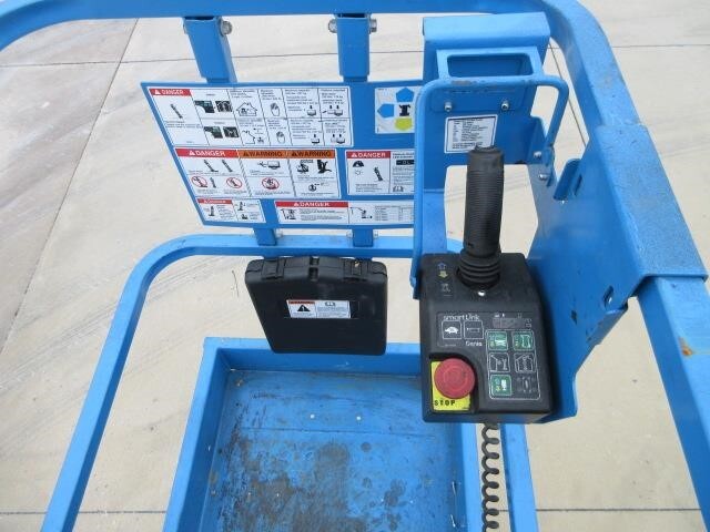 2023 Genie GS-3232-6