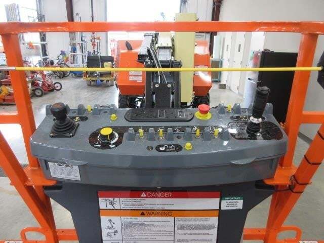 2025 JLG 340AJ-9