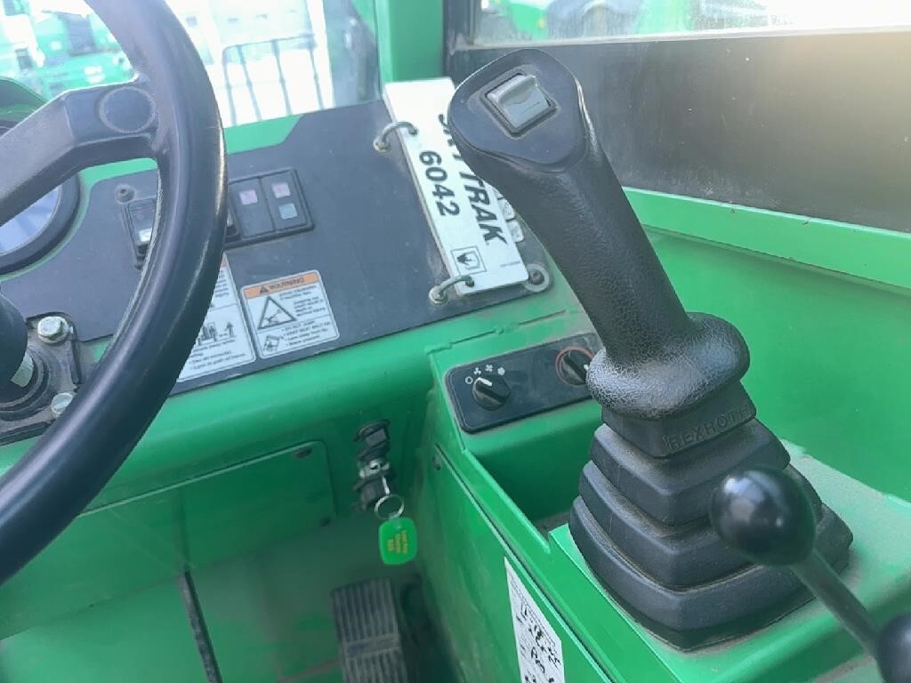 2015 SkyTrak 6042-27