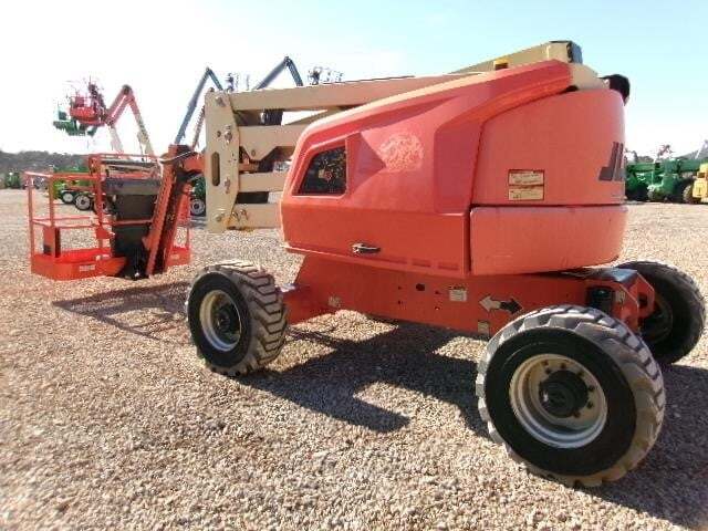 2018 JLG 450AJ-6