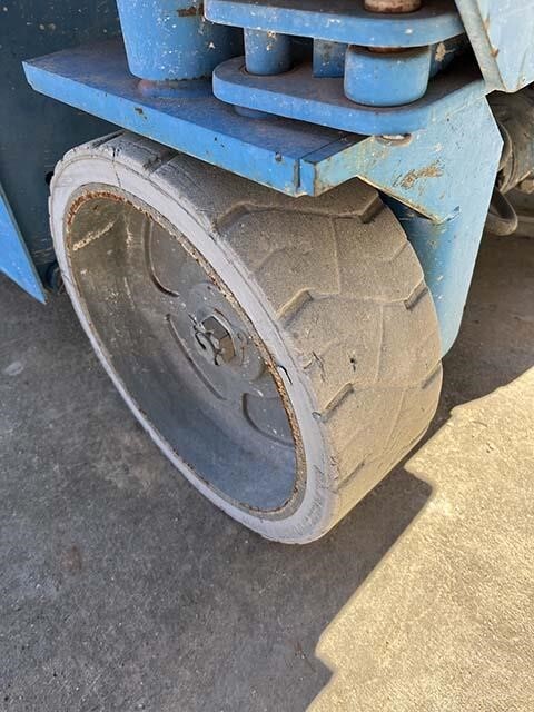 2016 Genie GS-2632-8