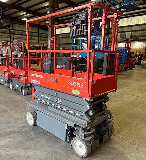 2023 Skyjack SJ3219E-3