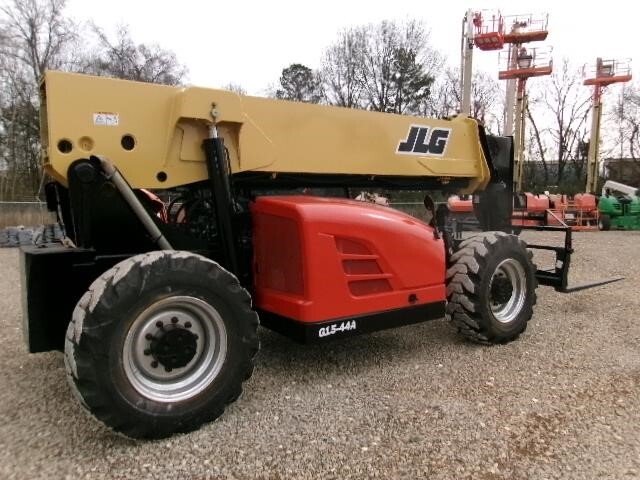 2016 JLG G15-44A-4