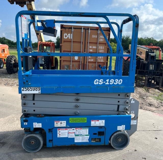 2017 Genie GS-1930-2