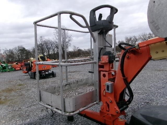 2018 JLG T350-10