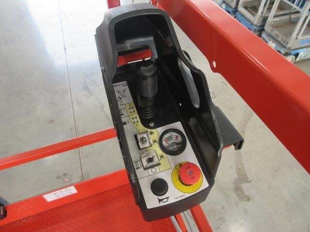 2024 Skyjack SJ4740-9