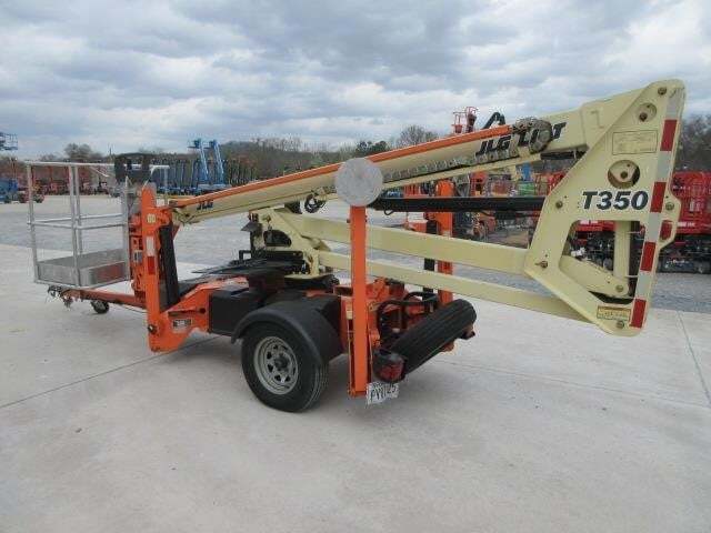 2018 JLG T350-4