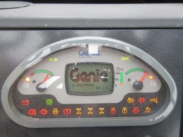 2025 Genie GTH 844-28