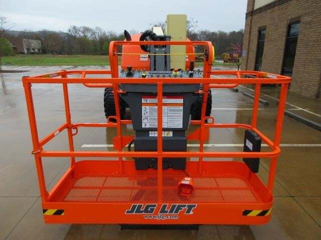 2025 JLG 450AJ-8