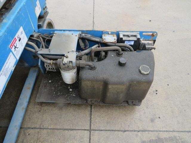 2017 Genie GS-1930-13