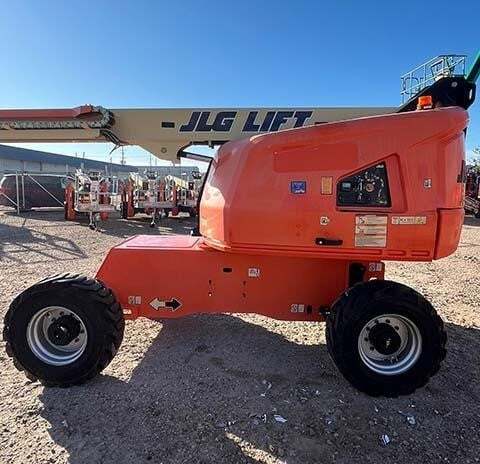 2017 JLG 460SJ-2