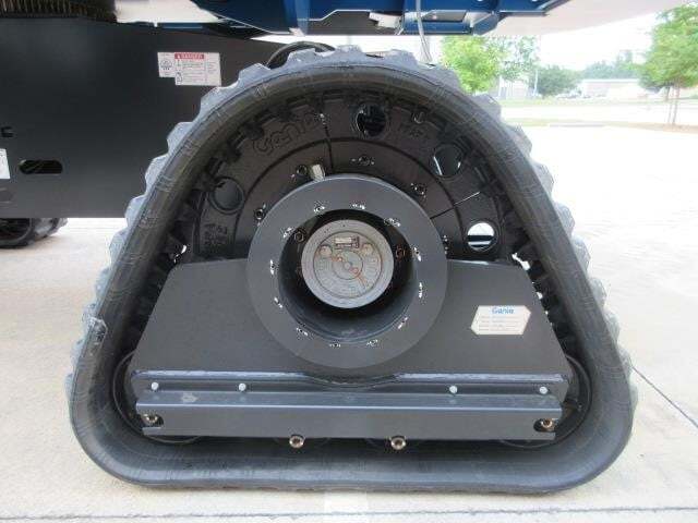 2025 Genie S-65 Trax-20