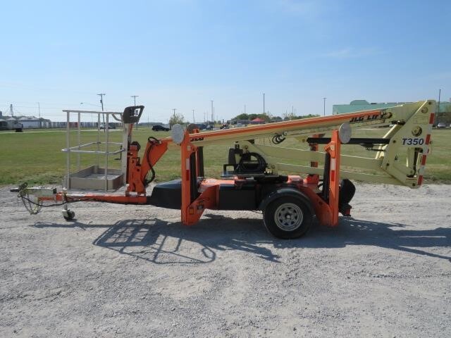 2018 JLG T350