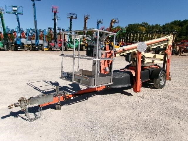 2018 JLG T350