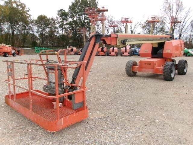 2016 JLG 660SJ