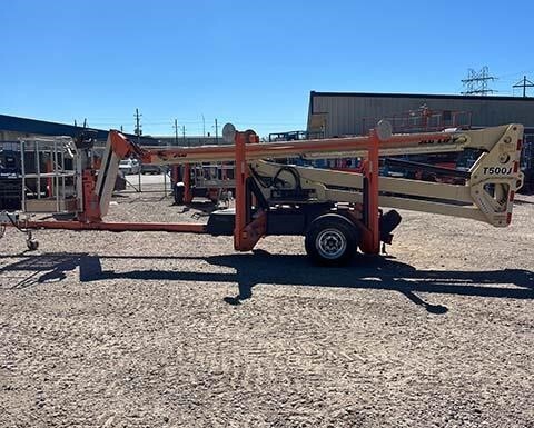 2018 JLG T500J