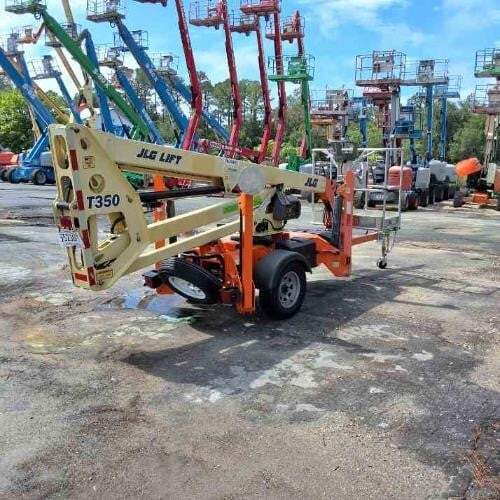 2018 JLG T350-4