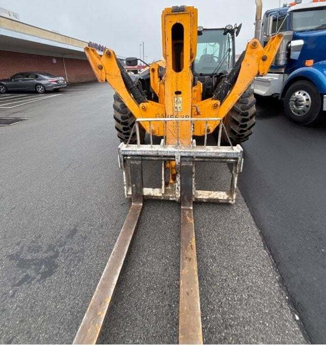 2016 JCB 510-56-4