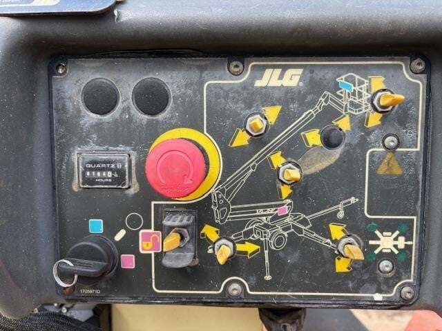 2018 JLG T350-10