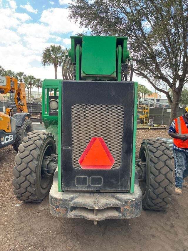 2016 SkyTrak 10054-3