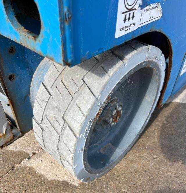 2017 Genie GS-1930-10