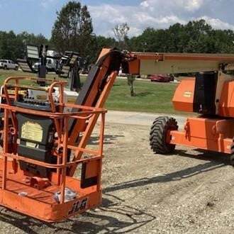 2018 JLG 800AJ