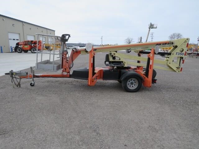 2018 JLG T350