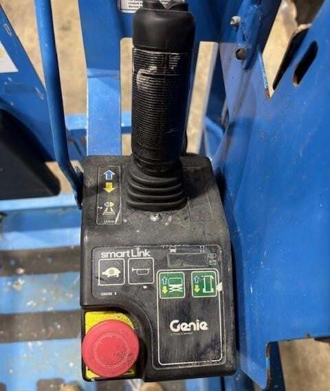 2019 Genie GS-3246-9