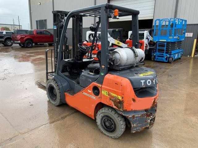 2017 Toyota 8FGU25-2