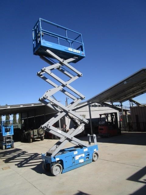 2017 Genie GS-2632-8