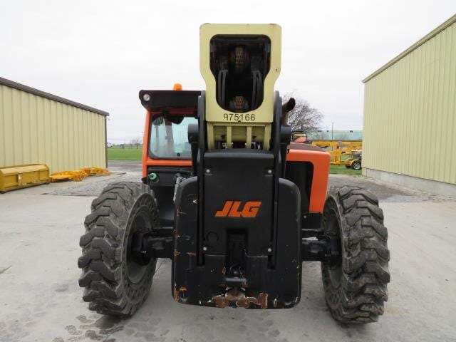 2017 JLG 1055-3