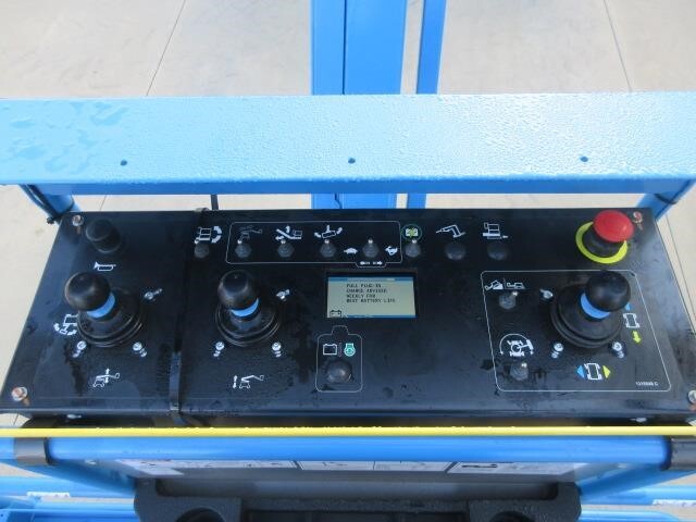 2025 Genie Z-60 DC-9