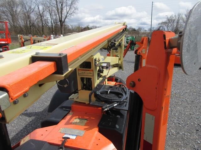 2018 JLG T350-10