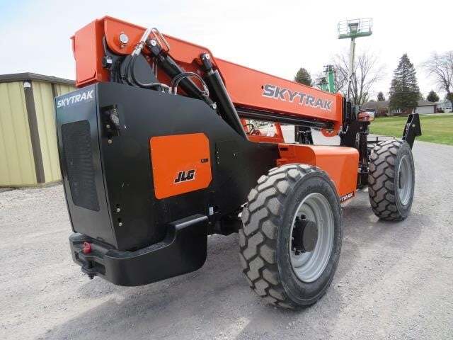 2025 SkyTrak 10054-4