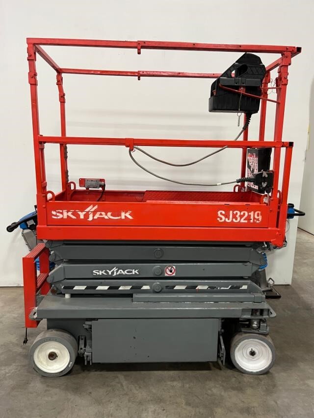2021 Skyjack SJ3219