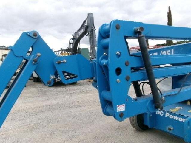 2018 Genie Z-45/25J DC-17