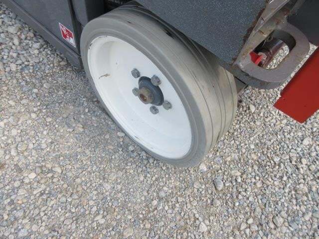 2017 Skyjack SJ3226-6