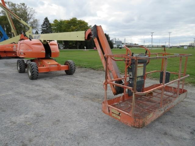 2013 JLG 460SJ-4