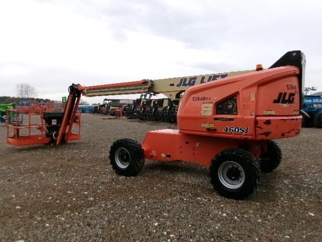 2017 JLG 460SJ-4