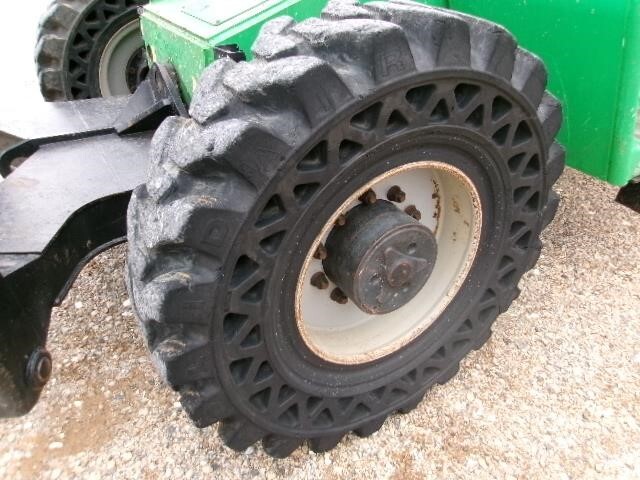 2017 SkyTrak 10042-9