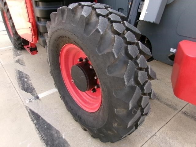 2025 Skyjack SJ1056 TH-12