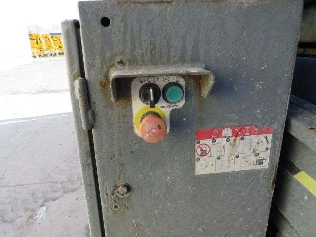 2013 Skyjack SJ9250 RT-13