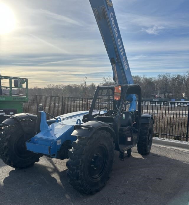 2016 Genie GTH-636