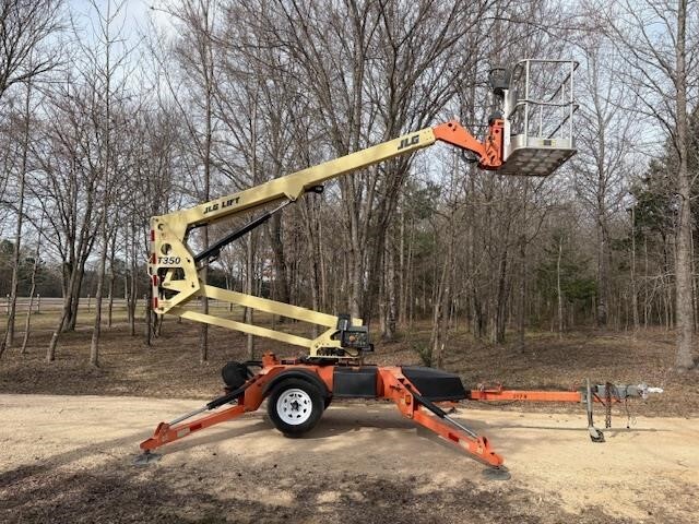 2018 JLG T350-8