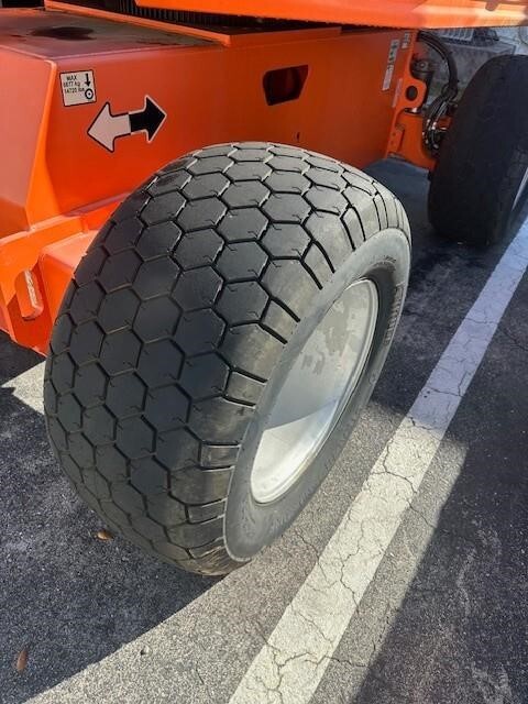 2022 JLG 660SJ-5