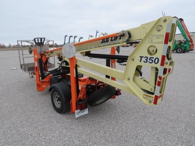 2019 JLG T350-2