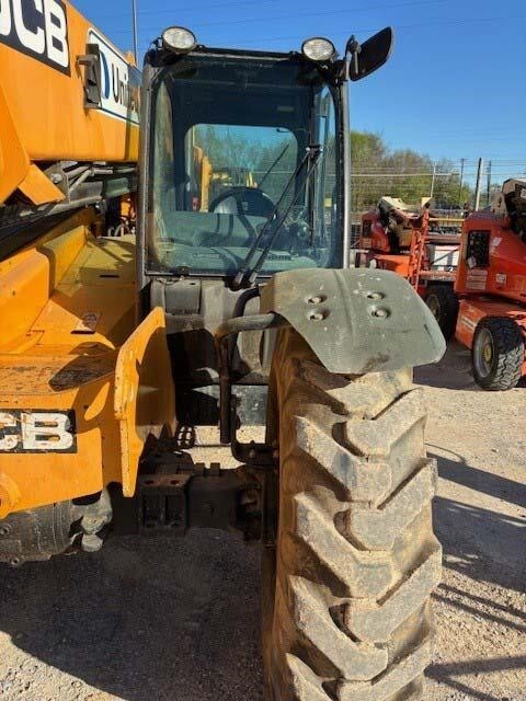 2019 JCB 507-42-5