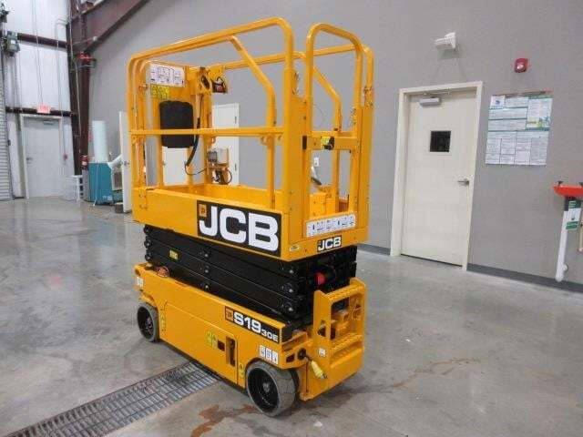 2023 JCB S1930E-3